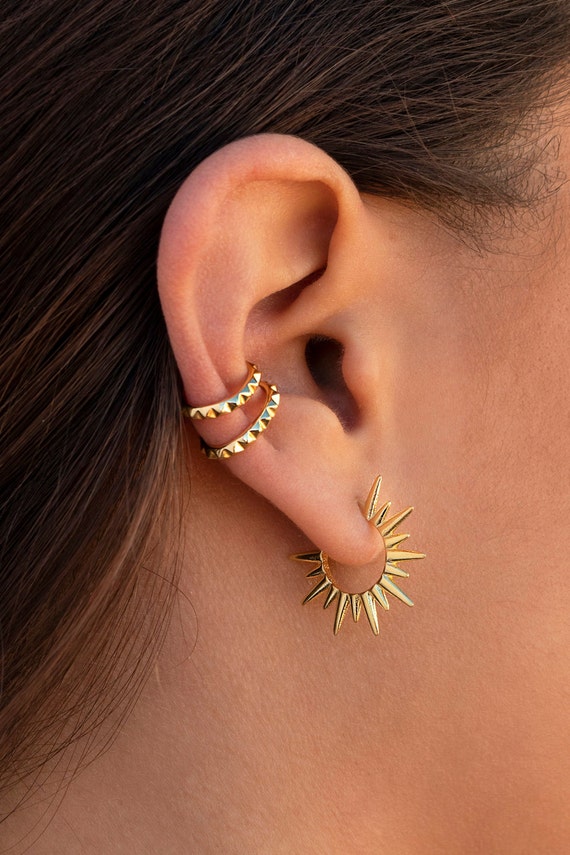 Minimalist Sun Shaped Spike Hoop Earrings - Etsy