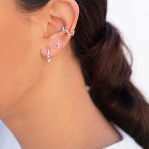 Zig zag cuff earring