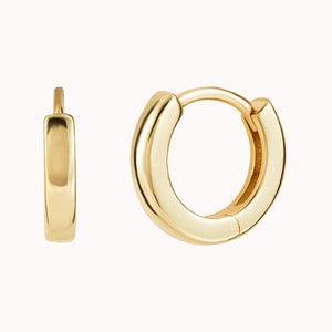 Dainty Square Edges Huggie Hoop Earrings Three sizes, 8, 10 and 12 mm zdjęcie 2