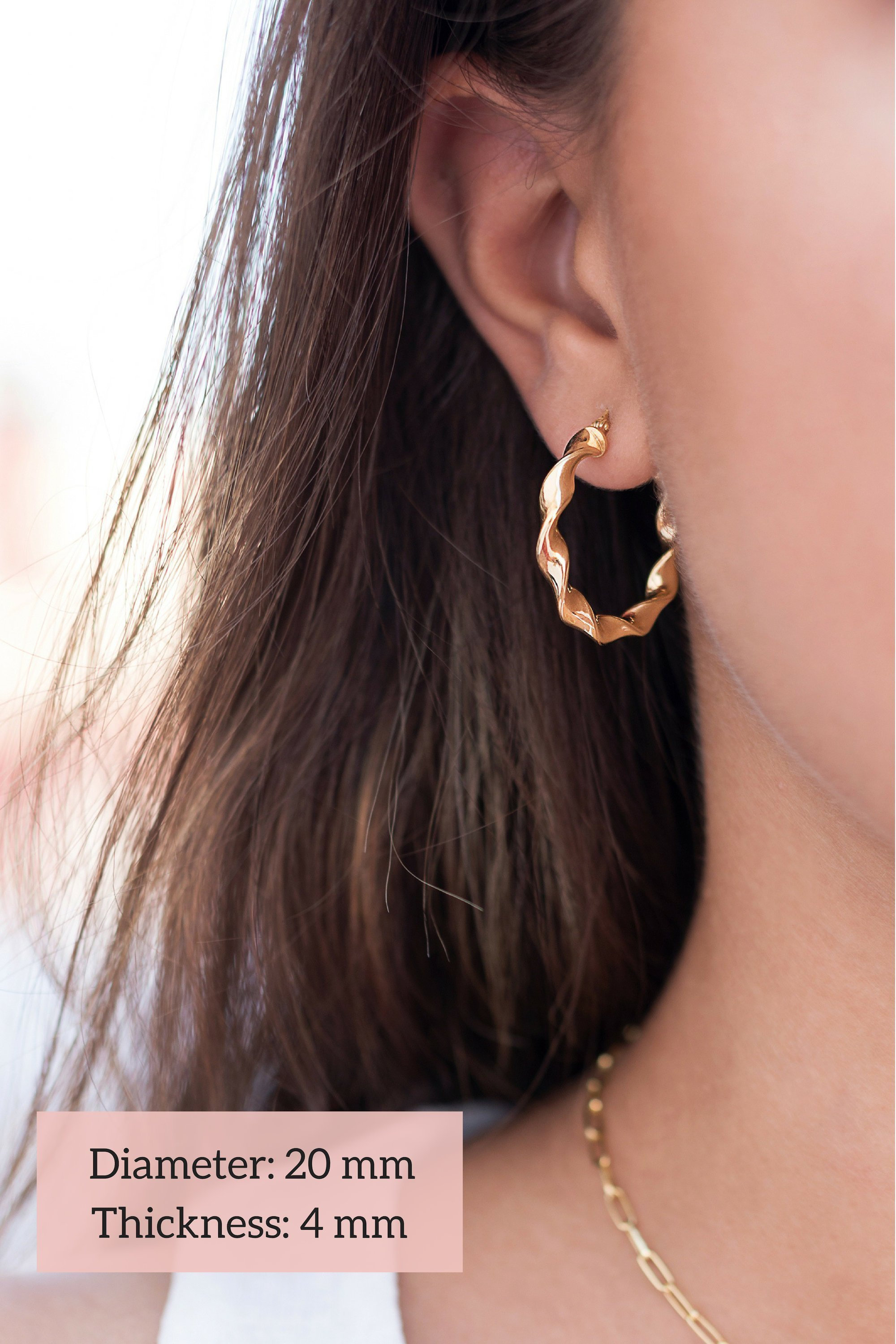 su HA wood ball hoop earrings えんじゅ K18 Wood ball – su Ha