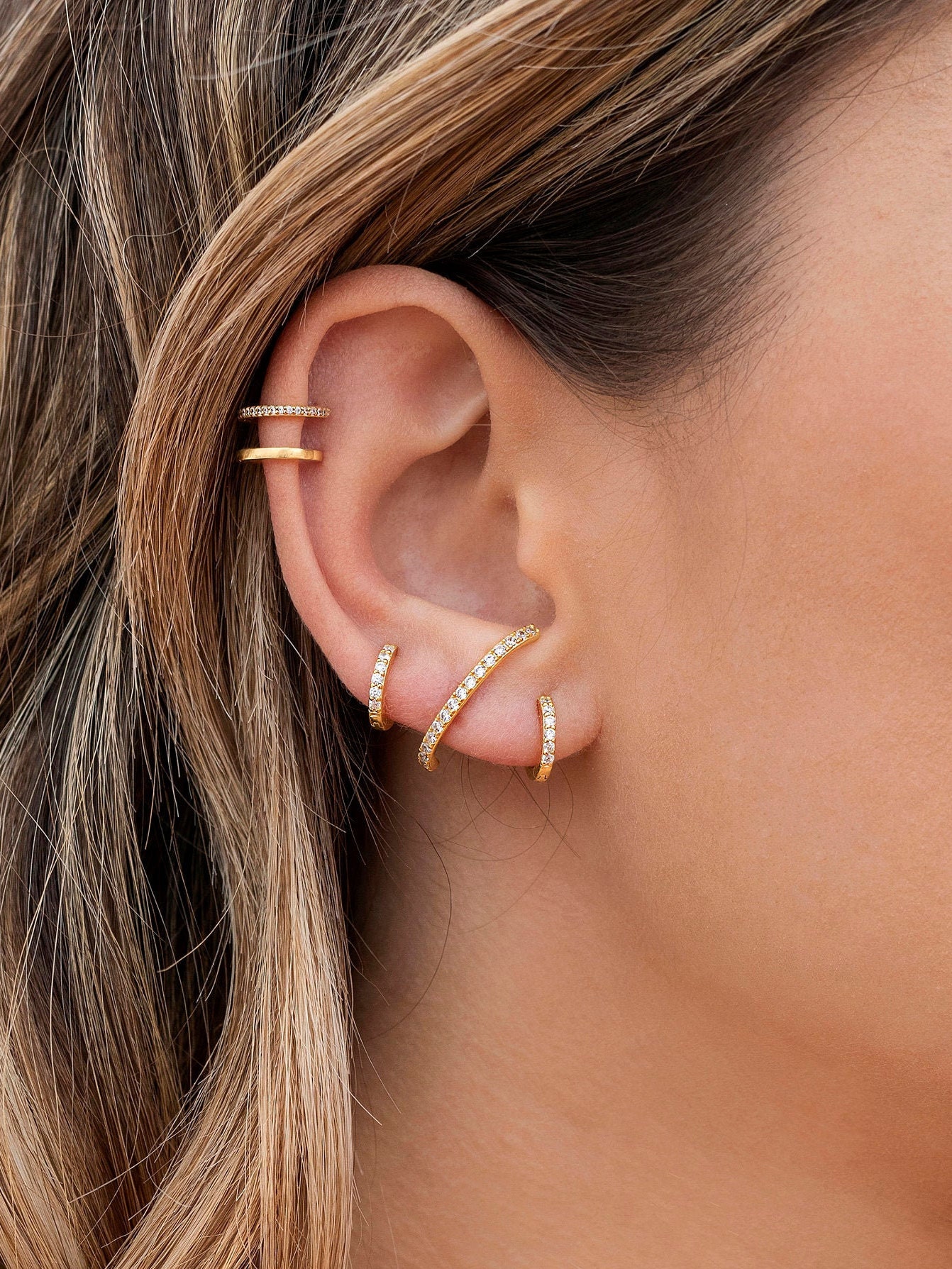 Pendientes Tous Mujer Pendientes De Aro Con Corazones Y Circonitas