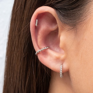 Dainty Single Twisted Band Conch Ear Cuff Earrings image 8