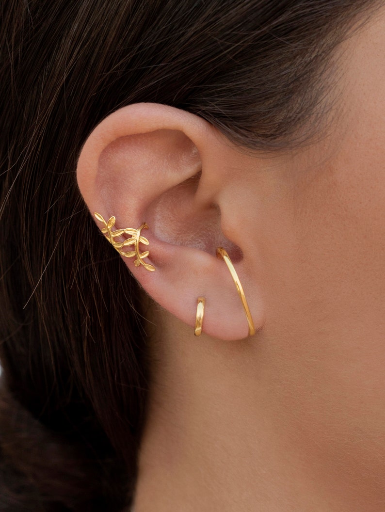 Minimalist Ear Lobe Cuff Huggie Hoop Earrings zdjęcie 9