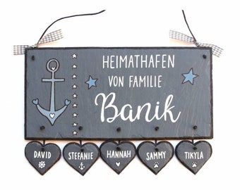 maritimes Schiefertürschild Heimathafen mit Anker bemalt und Namen der Familie personalisiert | Türschild mit Herzanhänger | Namensschild