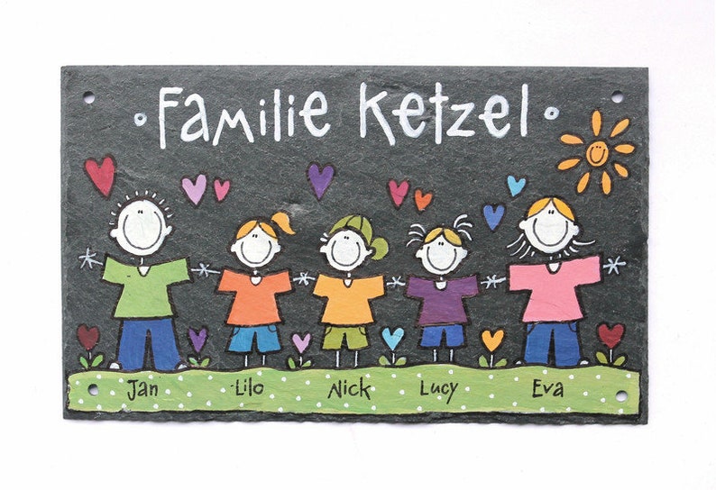 Haustürschild aus Schiefer für Familien mit Name personalisiert. Türschild, Namensschild, Familienschild wetterfest. Willkommensschild, Eingangsschild mit Figuren handbemalt. Weihnachtsgeschenk, Hochzeitsgeschenk, Einweihungsgeschenk.