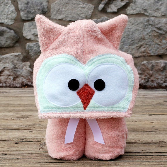 hooded owls towel