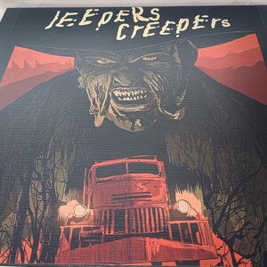 ¡Preciosa mesa auxiliar Jeepers Creepers, hecha a medida y recubierta de azúcar! ¡Hecha a medida! ¡Arte en muebles! Películas de terror, villanos de terror. imagen 4