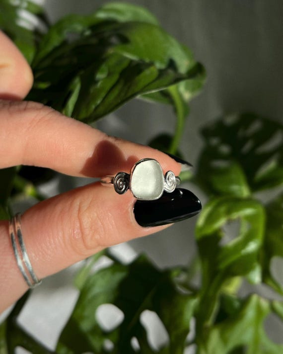 Seaglass Ring in Sterling Silver – Handmade Jewelry