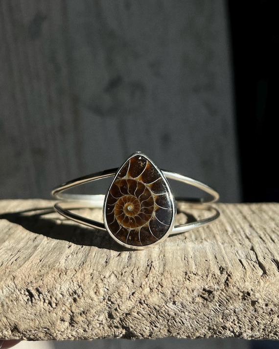Bracciale Cuff con Ammonite