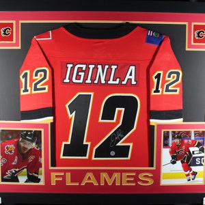 Jarome Iginla Autographed Signed Framed Calgary Flames Jersey AJ COA