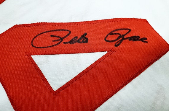 Pete Rose Autographed Signed Framed Cincinnati Reds Jersey 