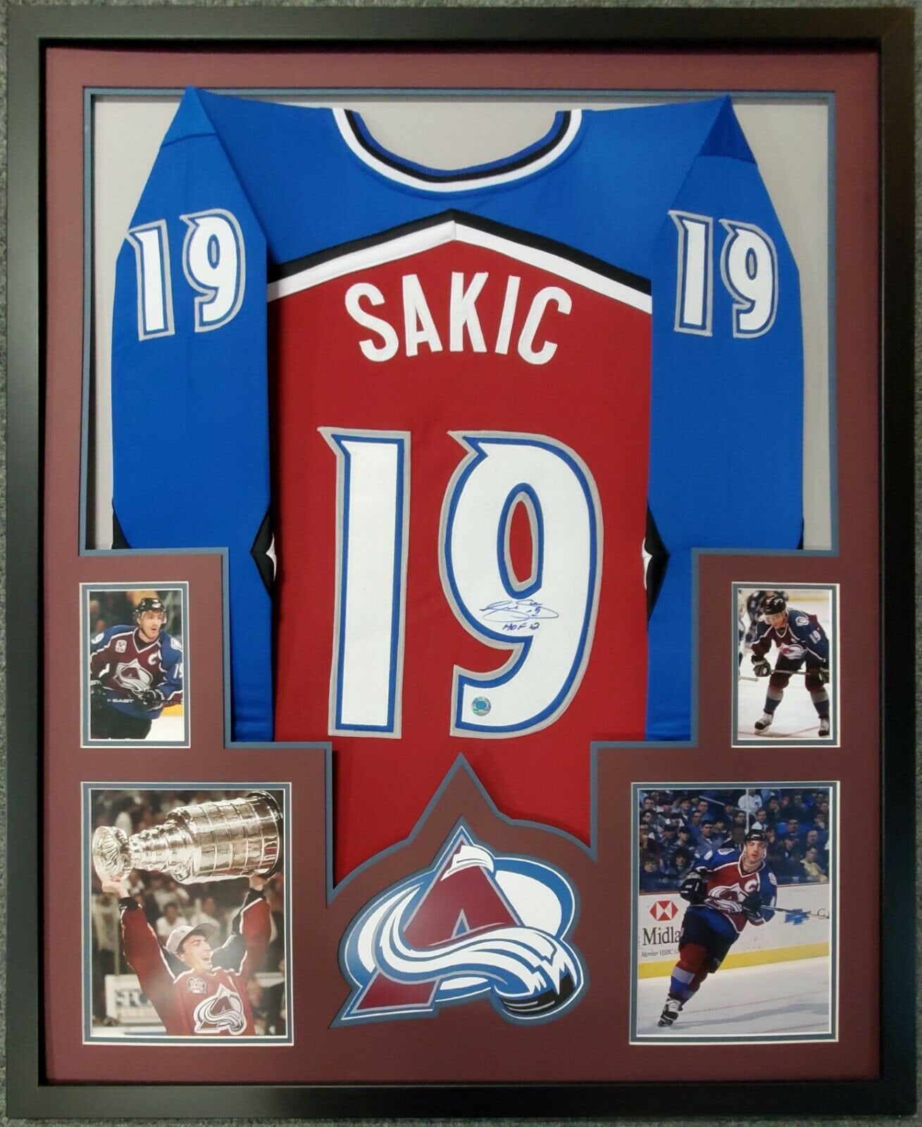 Joe Sakic Colorado Avalanche Signed 2001 Stanley Cup Vintage CCM Jersey