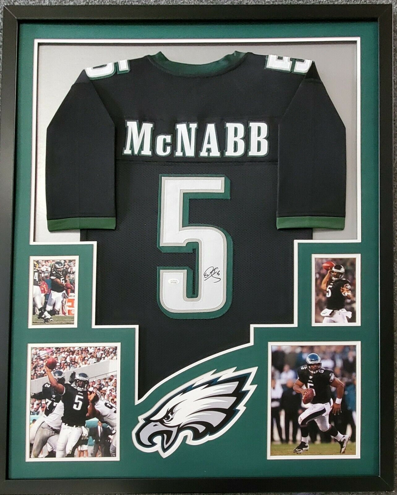 Donovan Mcnabb Autographed Signed Framed Philadelphia Eagles