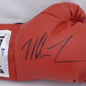 Mike Tyson Autographed Signed Boxing Glove BECKETT