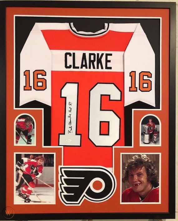 Bobby Clarke Philadelphia Flyers Signed Jersey Hockey Collector Frame