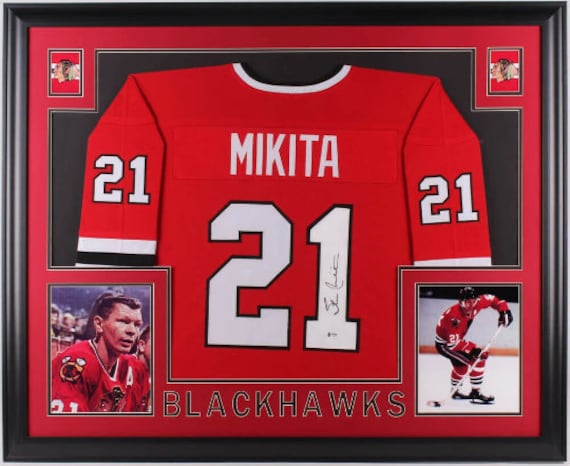 Chris Chelios Signed Autographed Framed Chicago Blackhawks Jersey JSA