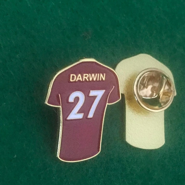 Darwin Nunez - Liverpool FC Jersey Pin Badge