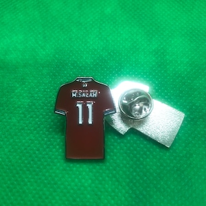 Salah Liverpool Jersey FC Pin Badge – Show Your Reds Pride!