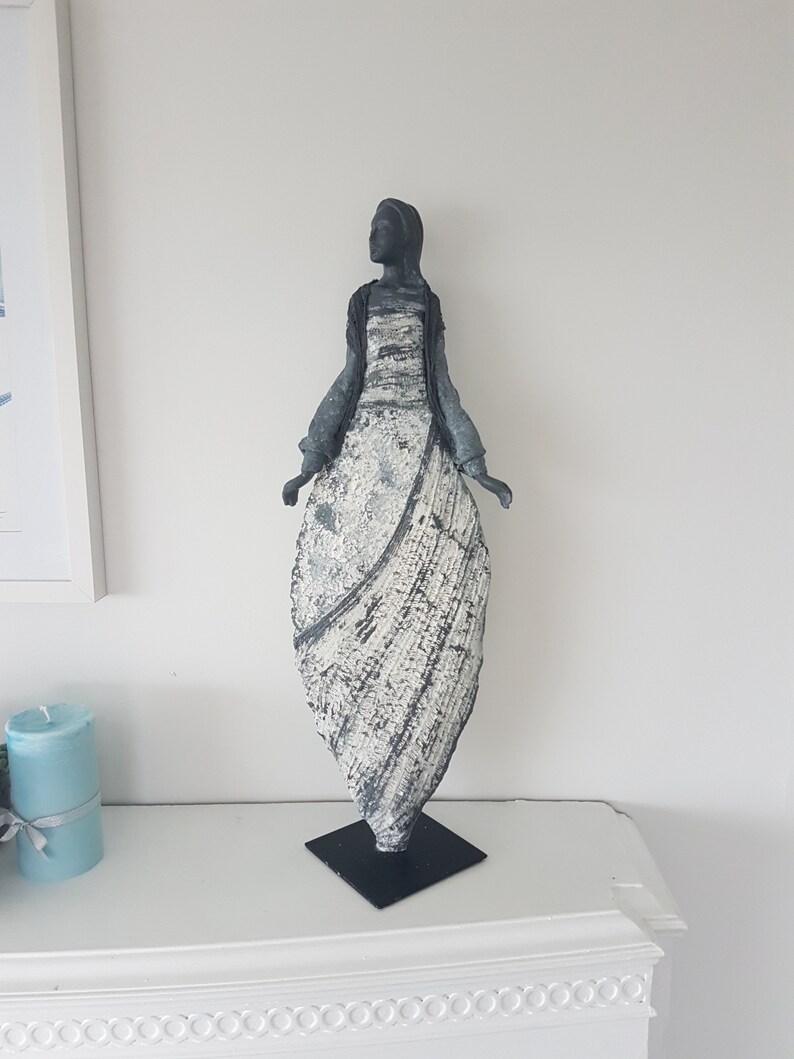 Powertex Statue image 2