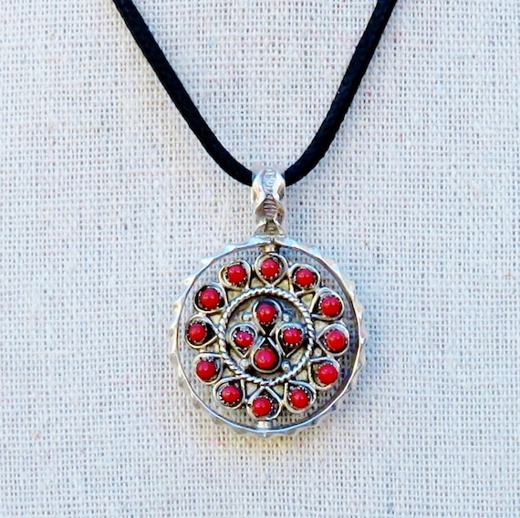 Super Unique Zuni 'Turquoise Mask' Coral Native American Jewelry Silver Necklace Super Unique Zuni 'Turquoise Mask' Coral Native American Jewelry Silver Necklace