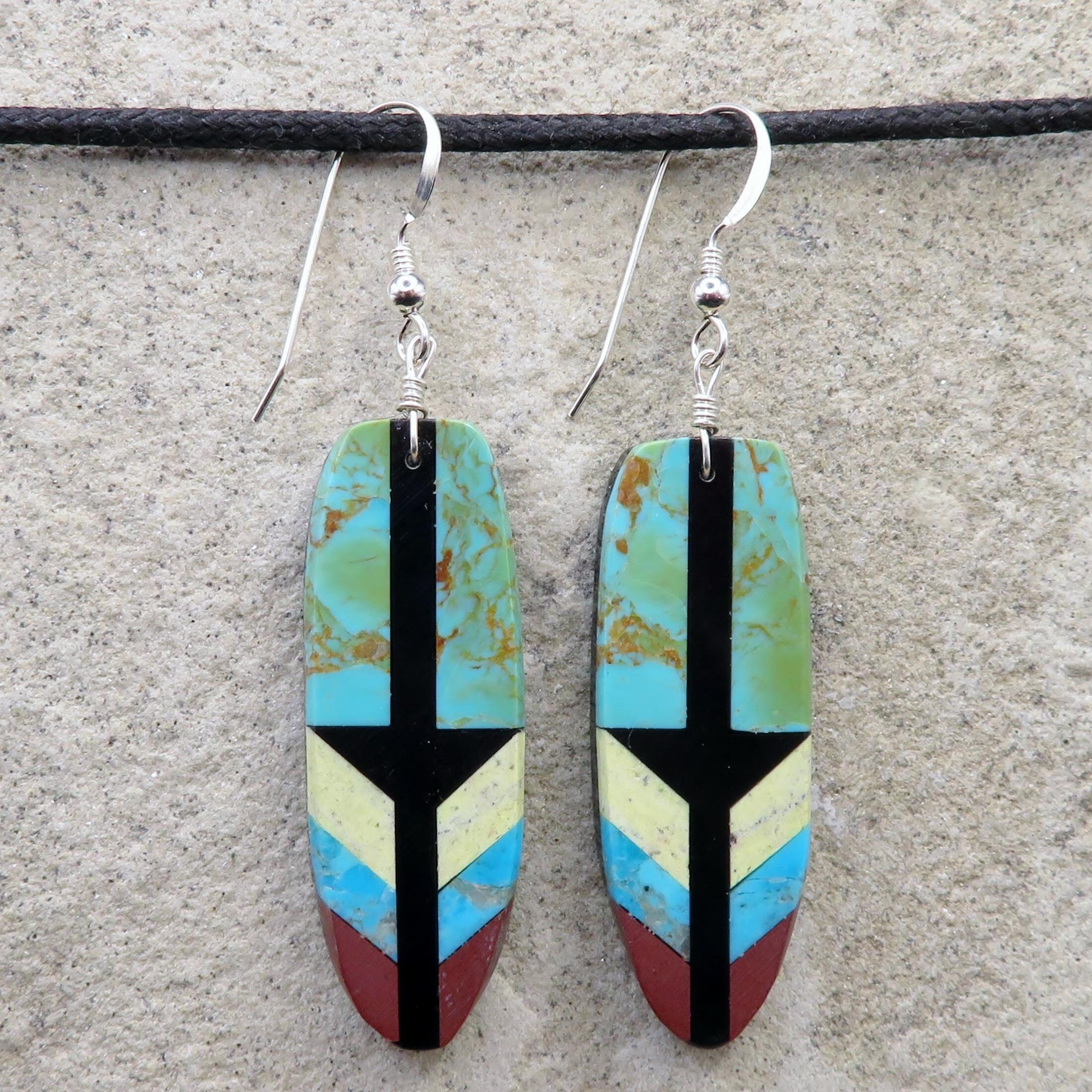 Native American Double Sided Substantial Santo Domingo Turquoise Inlay Necklace Native American Double Sided Substantial Santo Domingo Turquoise Inlay Necklace