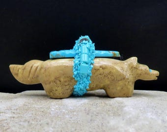 Zuni Fetish-Native American Animal Carving-Dolomite TRAVELING FOX-Marvelita Phillips
