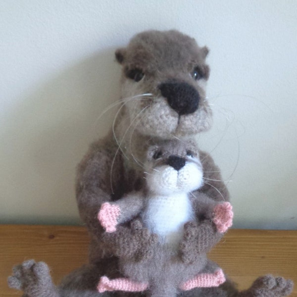 Family Otter mama en baby welp gehaakt speelgoed lief schattig zeldzaam zacht pluche bruin