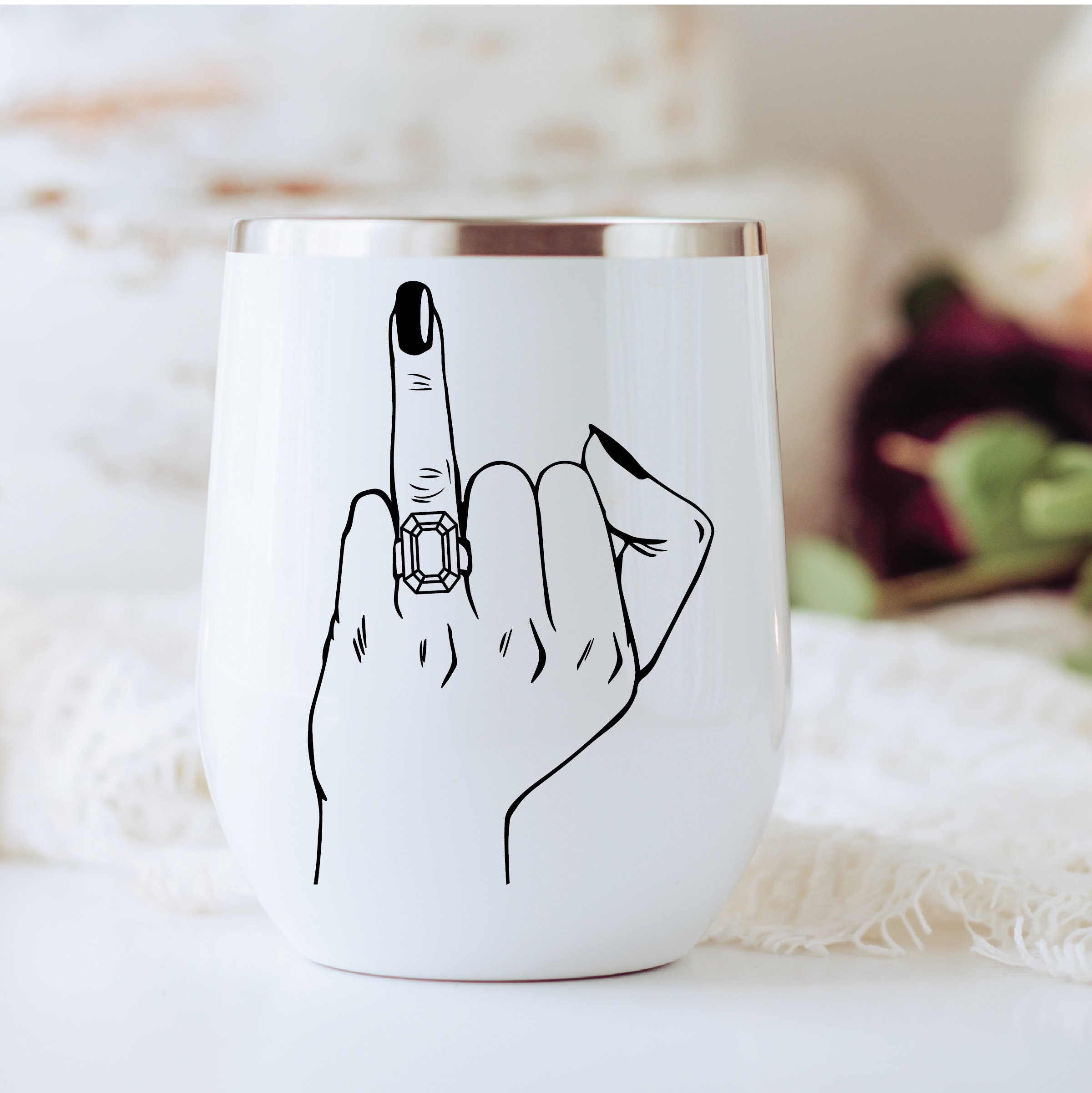 future mrs wine tumbler engaged wine tumbl stainless wine tumbler Mrs ring finger mrs wine tumble wine glass ring finger cup