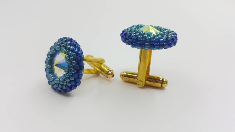 Blue glass crystal cuff links