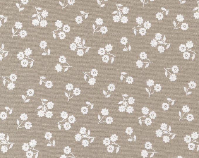 Country Rose  (5173 16)  Taupe