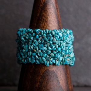 Turquoise knitted bracelet