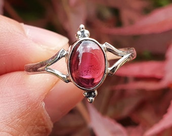 GARNET ring on solid 925 SILVER for WOMEN