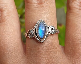 Labradorite marquise ring mounted on silver.