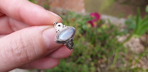 Bague Vintage En Argent Et Or Jaune Avec Pierre De Lune Et Zirconium – Style Marguerite, Ajustable