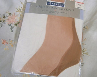 Vintage Aristoc Harmony Point Fully Fashioned Stockings with Point Heel Size 3 Sheer Nylon