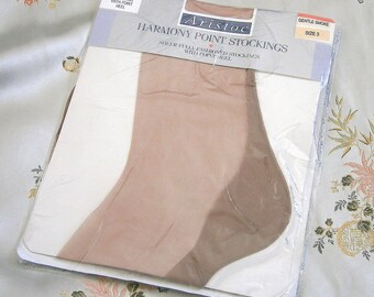 Vintage Aristoc Harmony Point Fully Fashioned Stockings with Point Heel Size 3 Sheer Nylon