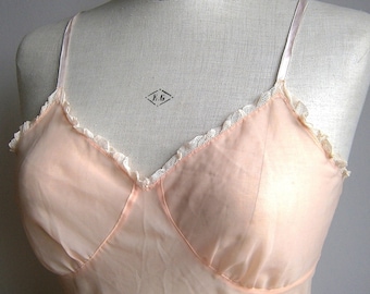 Vintage 1950s 50s Peach Sheer Nylon Peach Lace Trimmed Slip Petticoat Boudoir