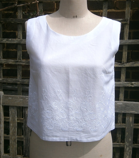 Vintage 1950s 50s White Cotton Lawn Embroidered B… - image 9