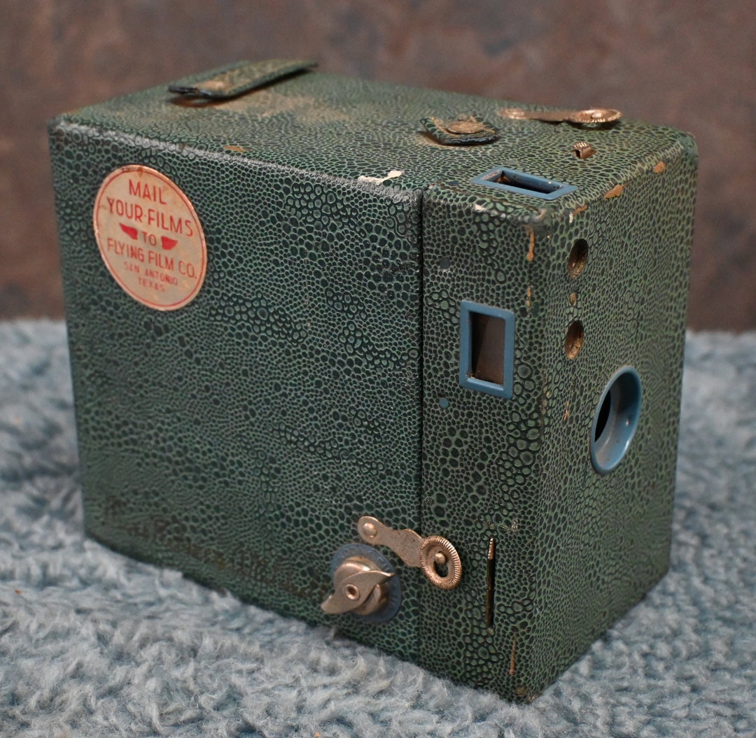 Green Kodak No. 2A Rainbow Hawkeye Model B Box Camera Etsy