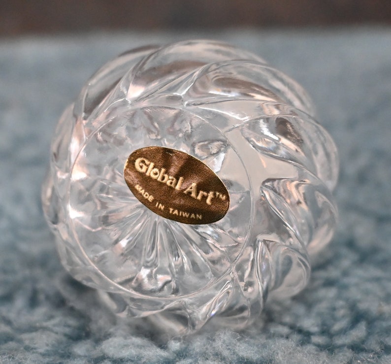 Global Art Flower Rose Clear Carved Perfume Bottle image 3