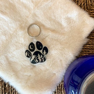 Adventure Dog Paw Keychain | Hiking Dog Keychain | Small Paw Keychain | Dog Hiking Keychain Black and White