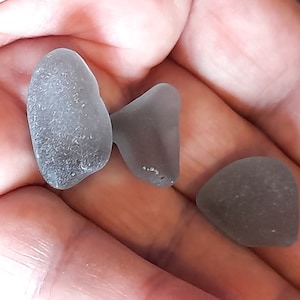 Smoky Purple/ Gray Sea Glass Pieces. Sea Frosted Grey Purple tinged Scottish Seaglass. Arts/Craft/jewelry. Vintage Scottish Sea Glass.