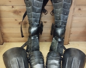 Ringwraith Leg Armour Set