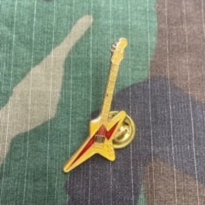 Rock And Roll Electric Guitar Enamel Backpack pin - Jacket Graffiti pin - Lapel pin - Motorcycle pin - Collectable Pins