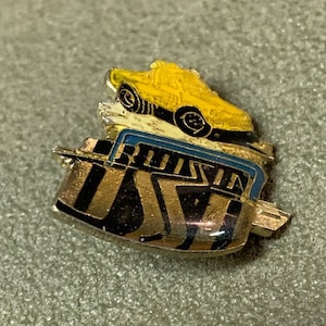 Four 4 wheelin Truck Pin