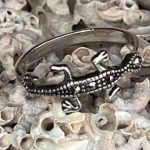 Awesome Sterling 925 Unisex  Silver Lizard Gecko Marcasite   Ring  size 8 1/2