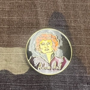 Adam Ant Classic Hard Rock And Roll  POP Music Enamel Backpack pin - Jacket Graffiti pin - Lapel  Motorcycle pin - Collectable Pins