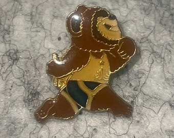 Vintage 1980 Moscow Olympics Mascot in Soviet Union Enamel Backpack  Button  - Jacket Pin - Graffiti pin