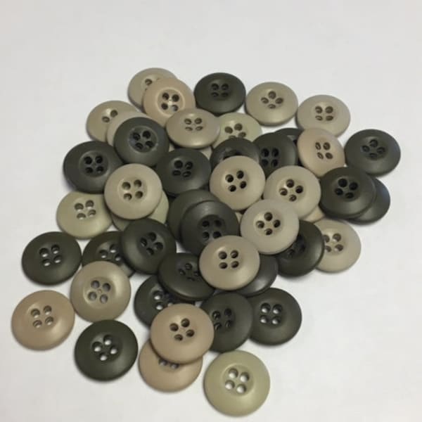 US Military Battle Dress Uniform Bulk Lot of Olive Drab , Desert Tan Or Mixed  Lot of 50 Buttons for sewing repairs and replacement.