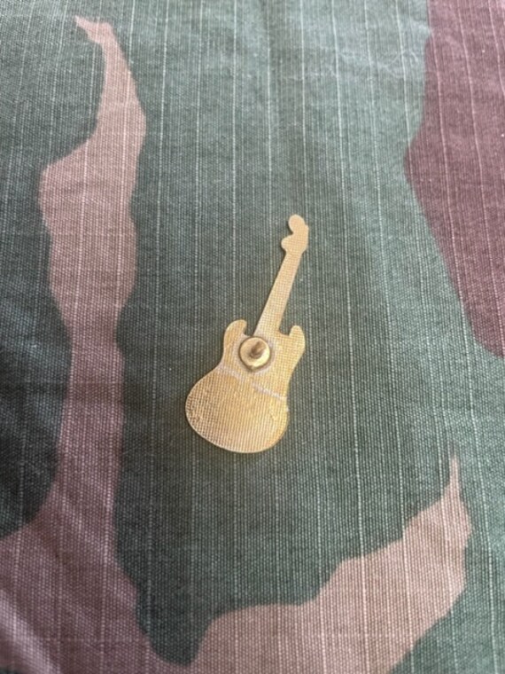 Asia Pop Rock And Roll Electric Guitar Enamel Backpac… - Gem